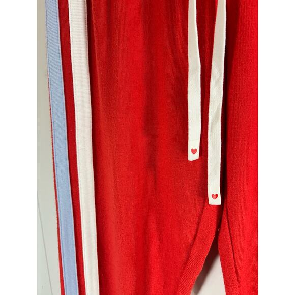 P.J. Salvage Bottoms Mountain Mama Banded Pant and Star Spangled Long Sleeve Top - Picture 7 of 13